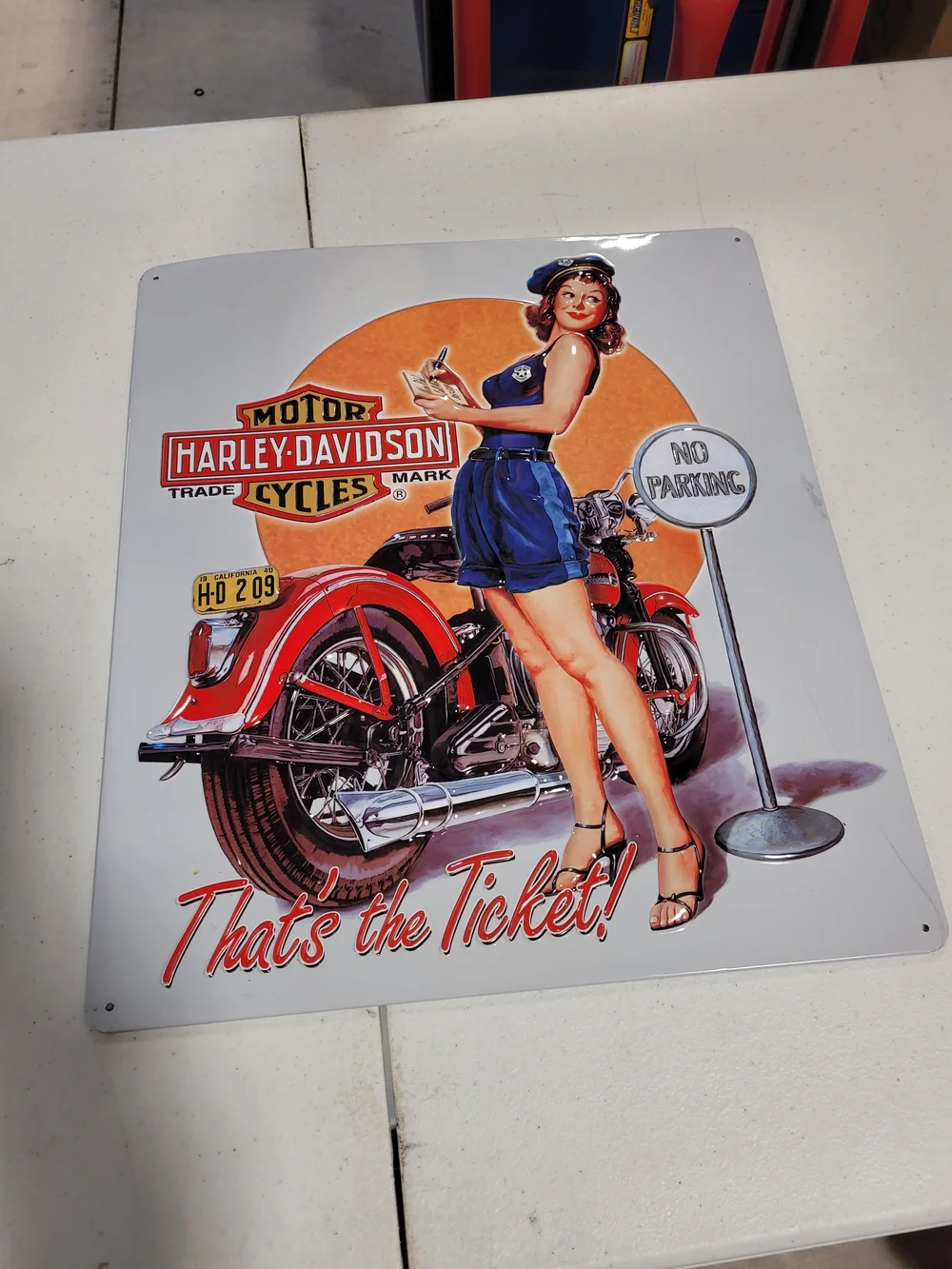 Harley-Davidson Retro Pin-Up Wall Sign in Red and Blue